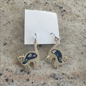 Alpaca Mexico Sterling Silver Abalone Cat Earrings